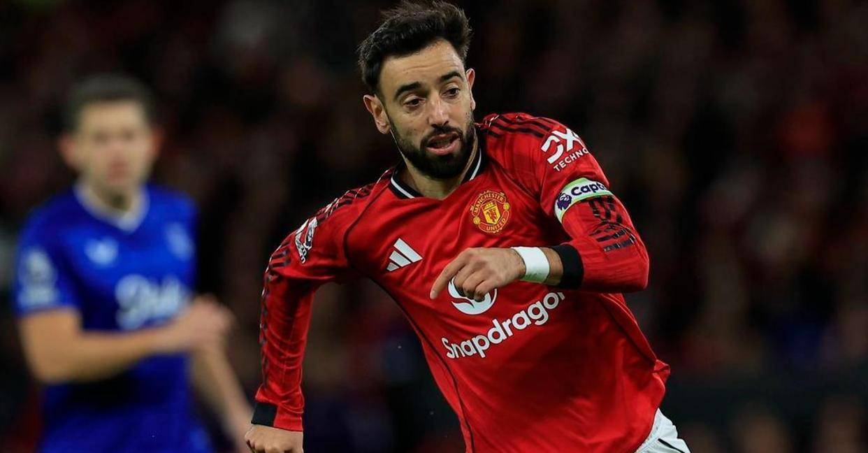 曼联客场击败布莱恩顿，保住欧冠席位