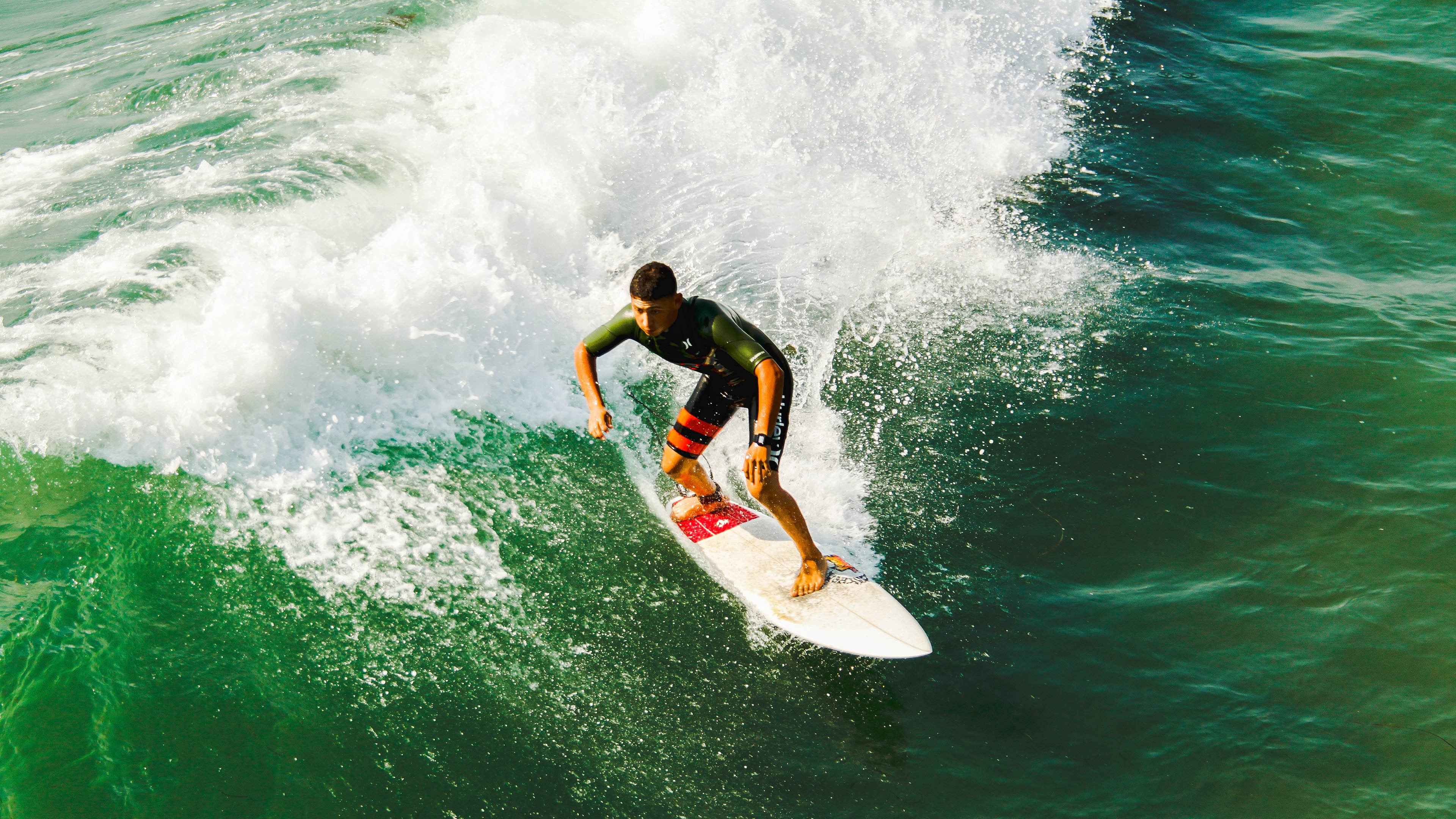 当凯尔特绿潮遭遇孟菲斯熊吼，约基奇用无解实力重定义证明二字