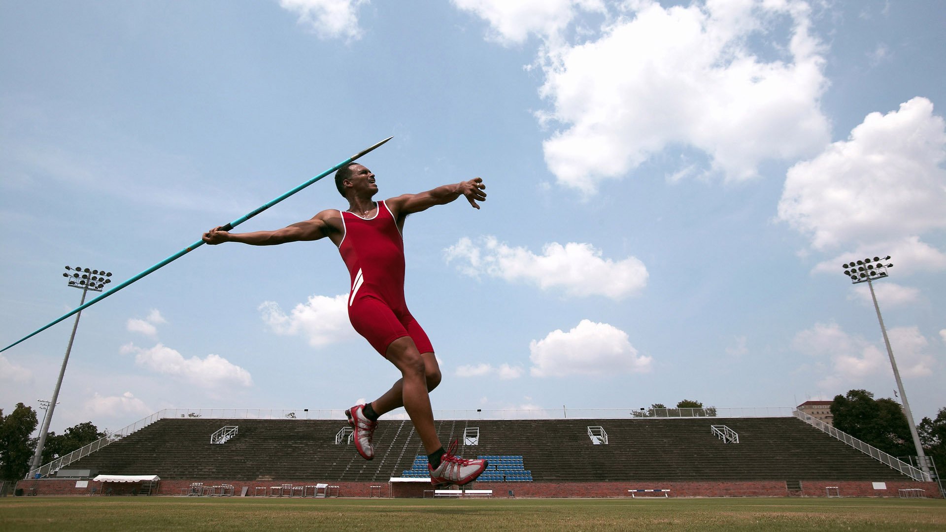 欧冠半决赛之夜，贝恩一手掌控比赛走势，诠释现代门将的终极定义