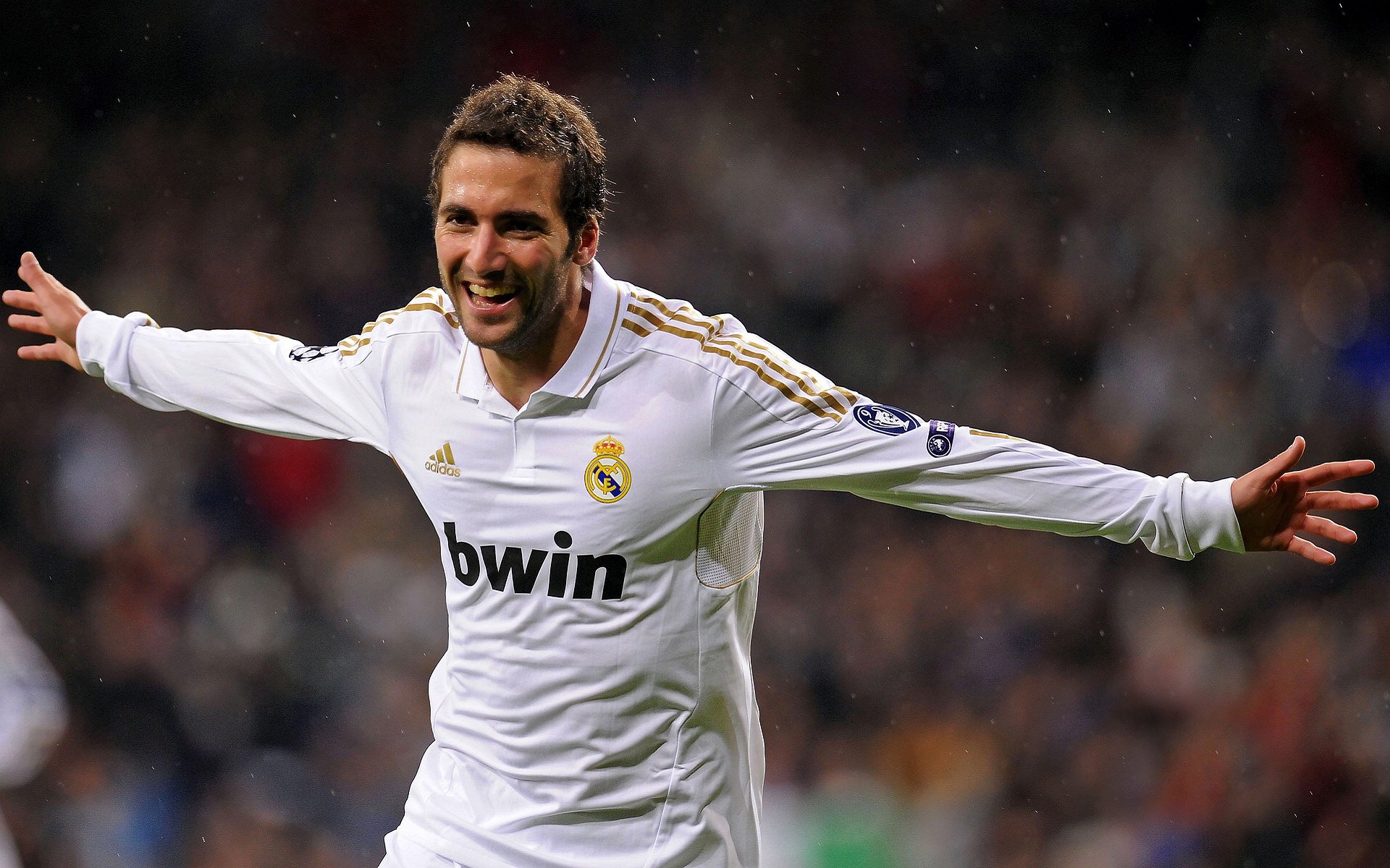 欧冠半决赛之夜，贝恩一手掌控比赛走势，诠释现代门将的终极定义